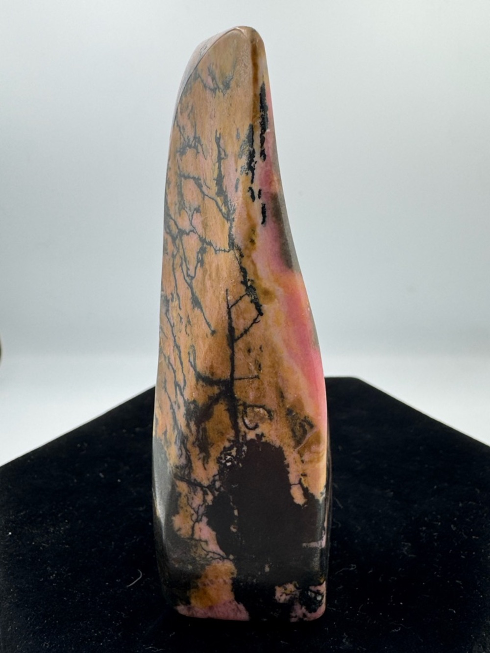 Rhodonite Free Form (Pakistan) - Picture 4 of 5